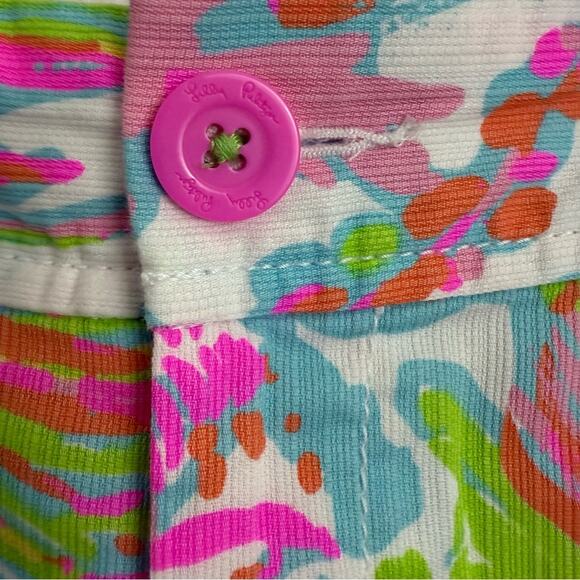 Lilly Pulitzer Callahan Shorts Size 2 - Picture 4 of 11